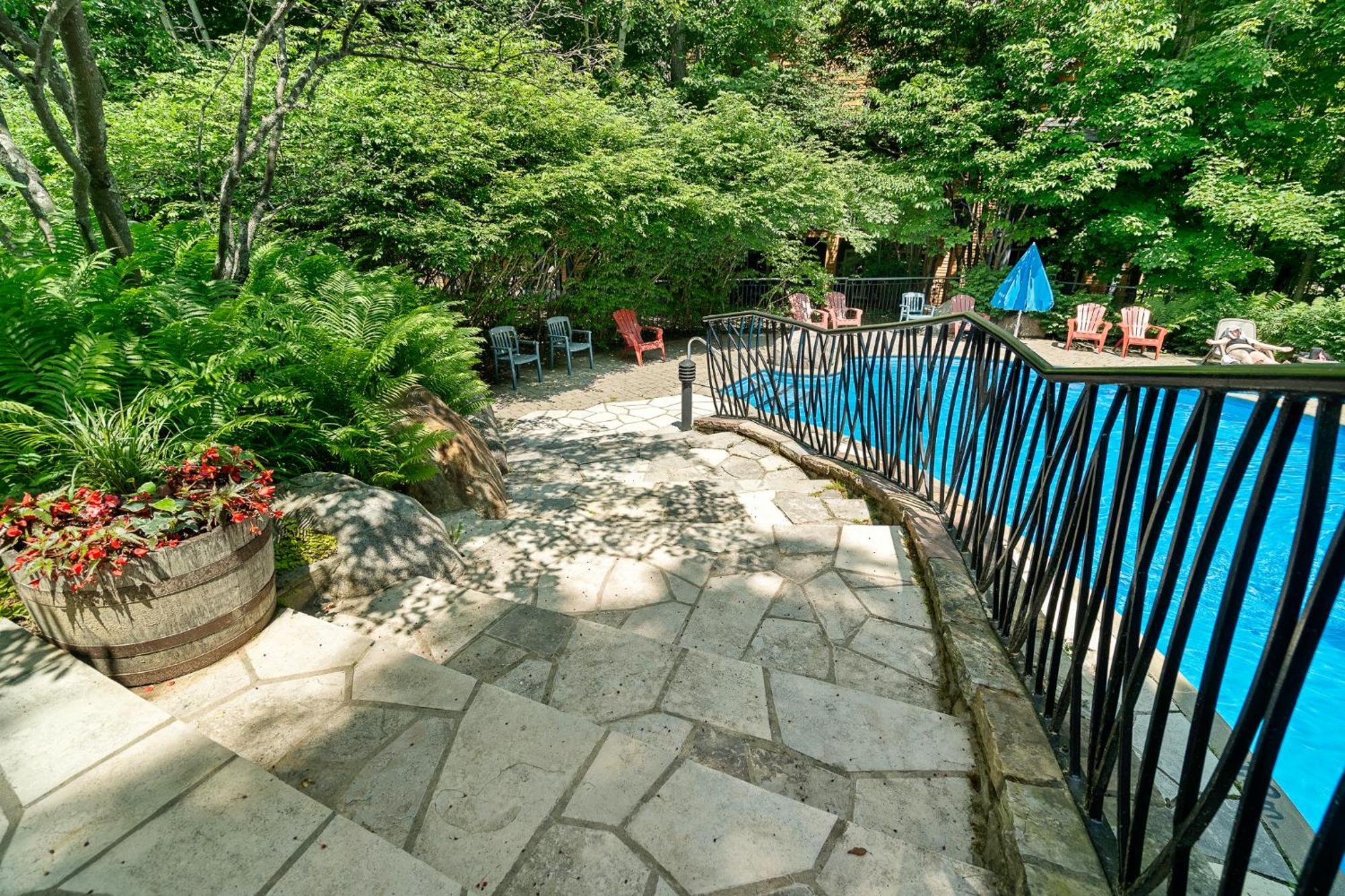 Les Manoirs Wpool & Hot Tub Near Village 120-7 Монт-Тремблант Екстериор снимка